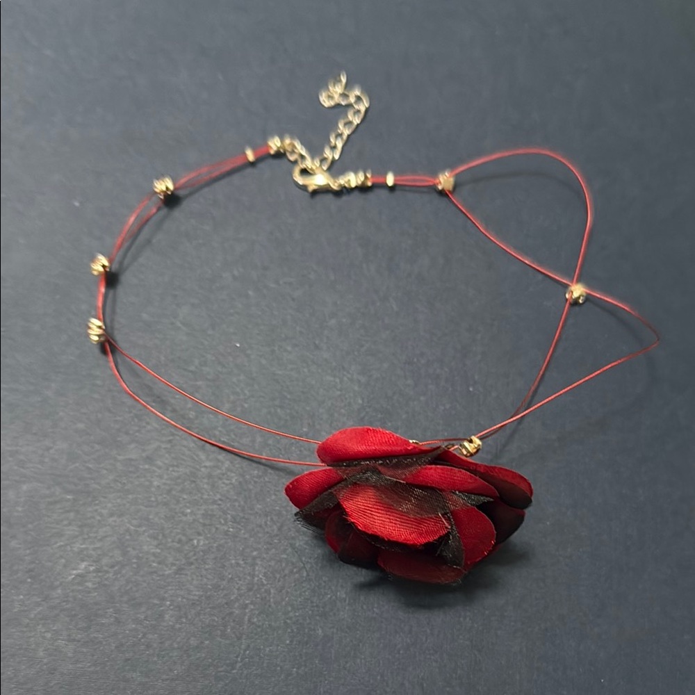 Elegant Red Floral Necklace